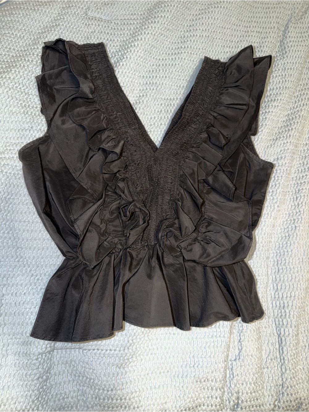 Women's Black Ruffle V-Neck Sleeveless Blouse